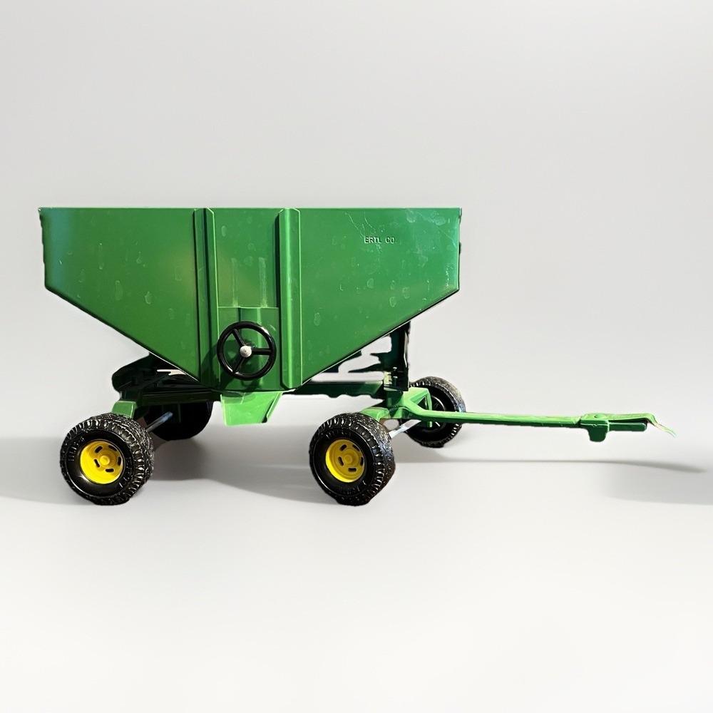 Vintage Ertl John Deere 1/16 Die-Cast‎ Gravity Feed Grain Wagon - Green/Yellow